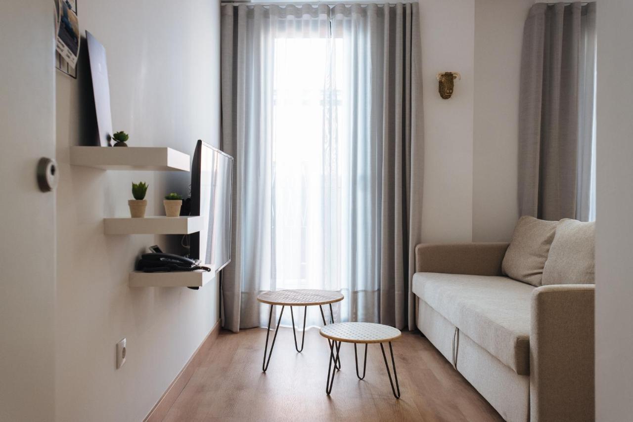 Apartamentos Casa Del Relator Севілья Екстер'єр фото
